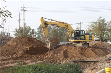 縣東路一標(biāo)段尾留工程施工順利進(jìn)行